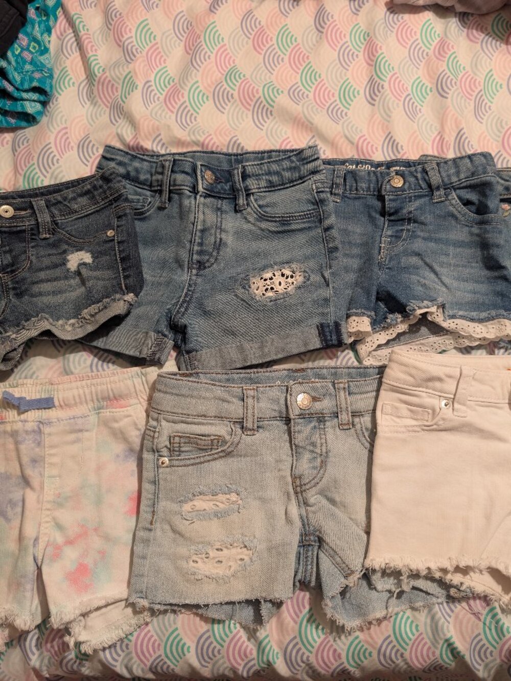 Cat & Jack Kids girls jean shorts LOT size 4/5